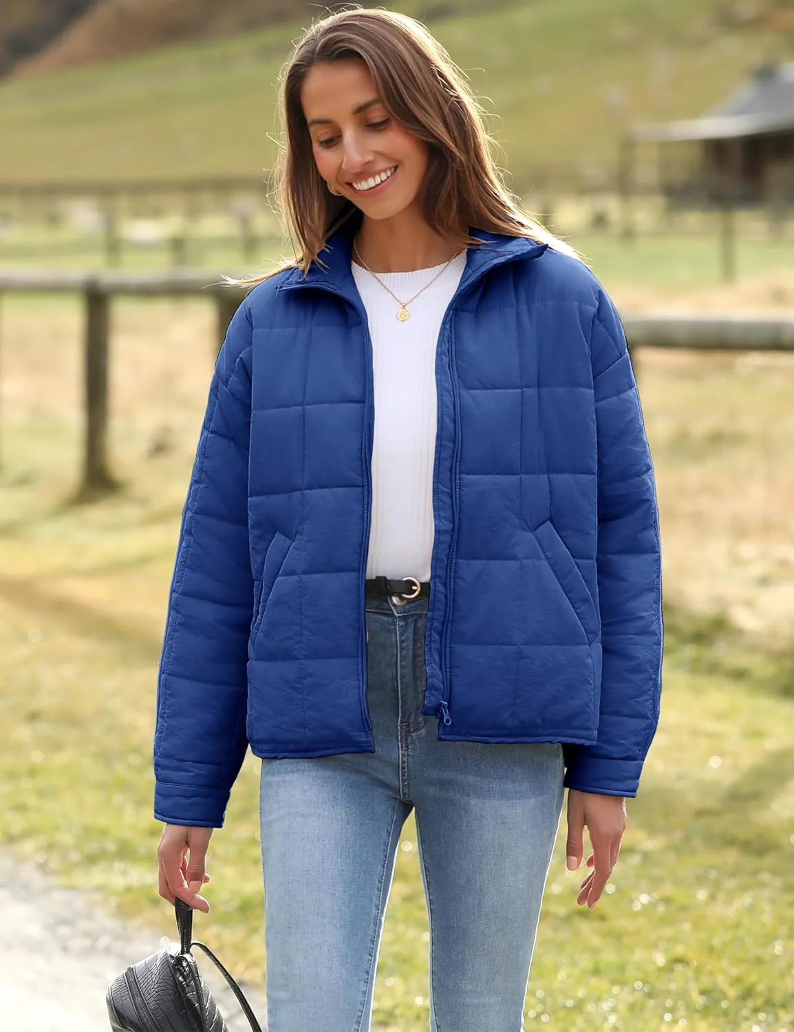 Huaqiao Womens Quilted Puffer Jackets Lightweight Zip up Short Winter Coat with Pockets
