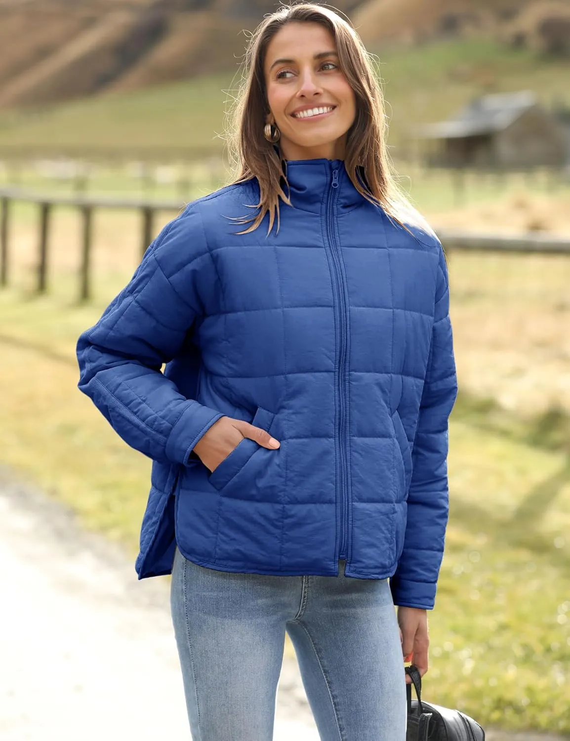 Huaqiao Womens Quilted Puffer Jackets Lightweight Zip up Short Winter Coat with Pockets